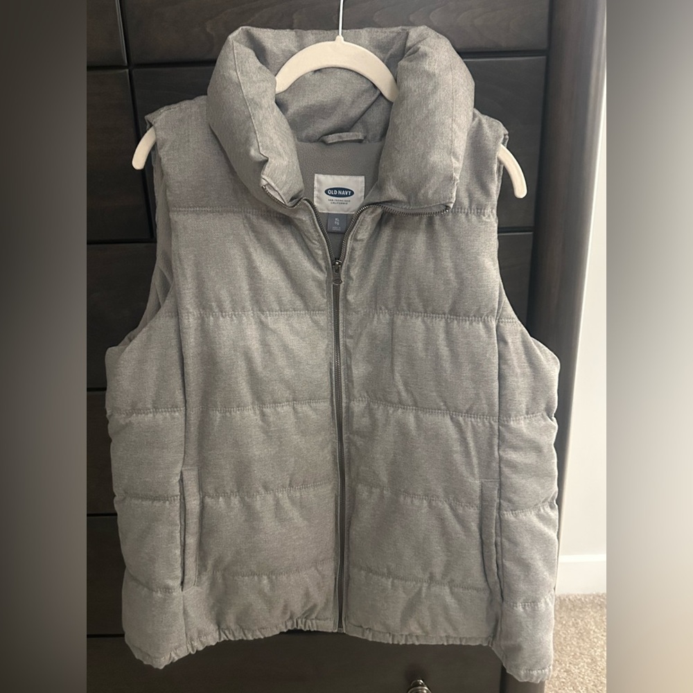 Old Navy Gray Puffer Vest